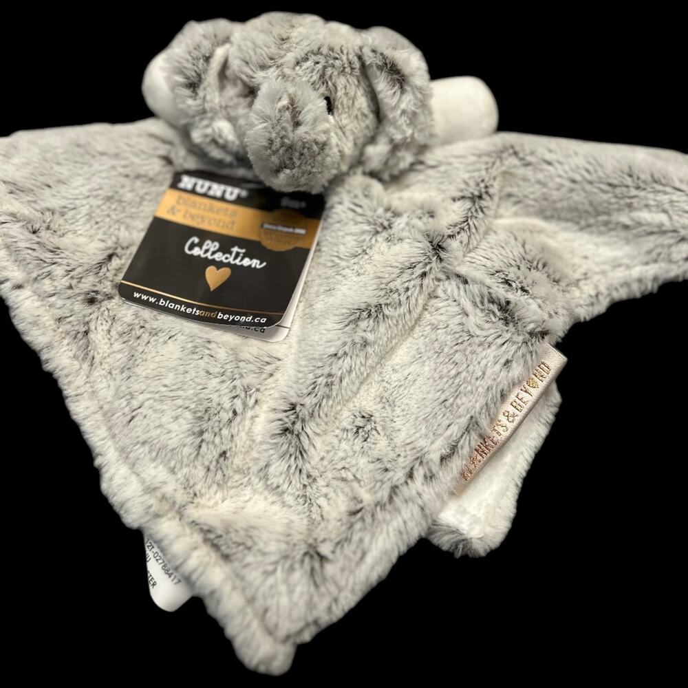 NWT Blankets & Beyond Elephant Nunu Security Snuggie Unisex Light Gray BABY GIFT